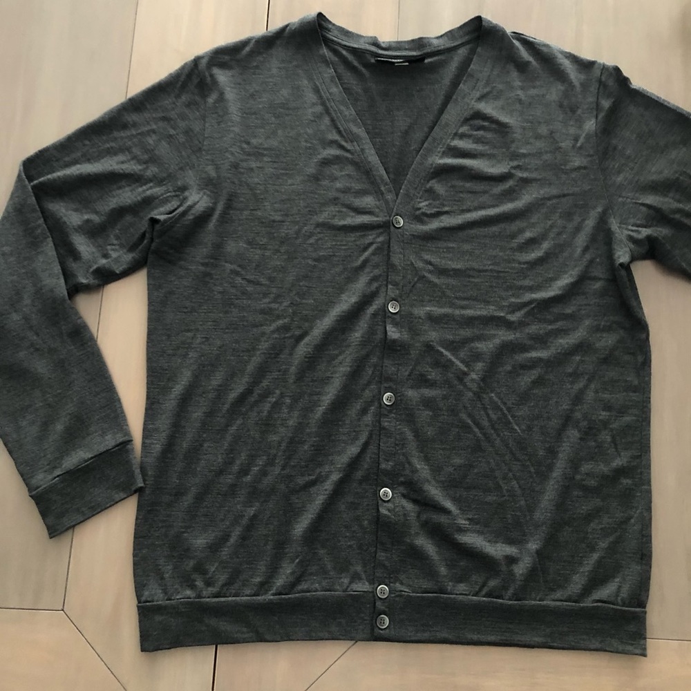 Men’s merino wool cardigan